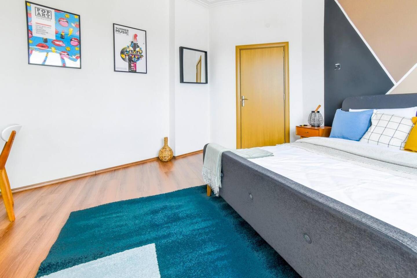 Super Fresh! 3Bdr Apartment In Sofia Center'S Artistic Area Dış mekan fotoğraf